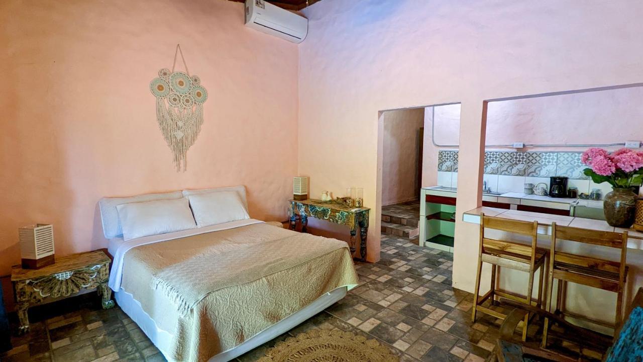 Kikazaru Beautiful Boutique Hotel With Pool (Adults Only) 曼努埃尔安东尼奥 外观 照片