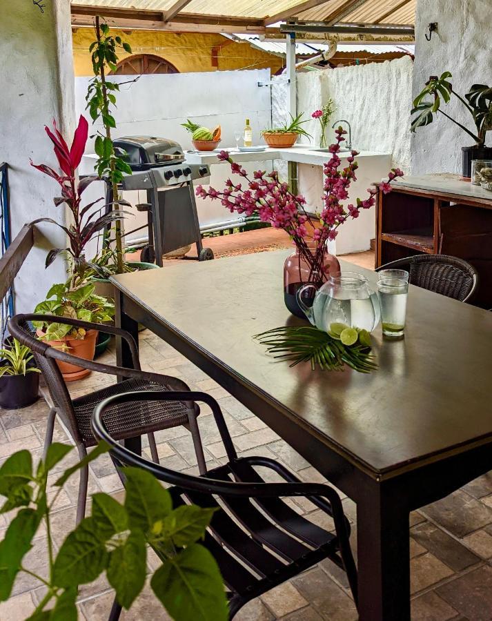 Kikazaru Beautiful Boutique Hotel With Pool (Adults Only) 曼努埃尔安东尼奥 外观 照片